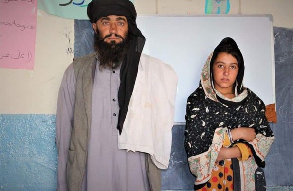 Afghan father strives for the education of his daughters